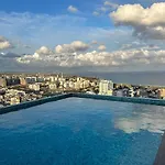 Grand Shapphire 4 Sea View Apartment