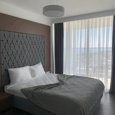 Apartament Grand Shapphire 4 Sea View *