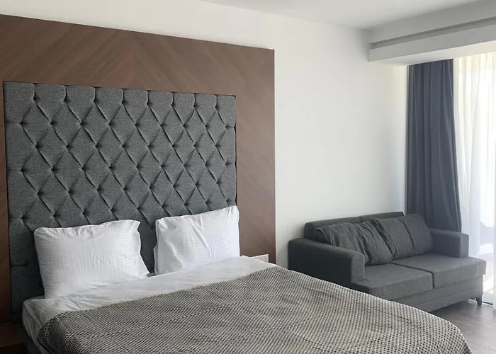 Grand Shapphire 4 Sea View Apartament Paralimni