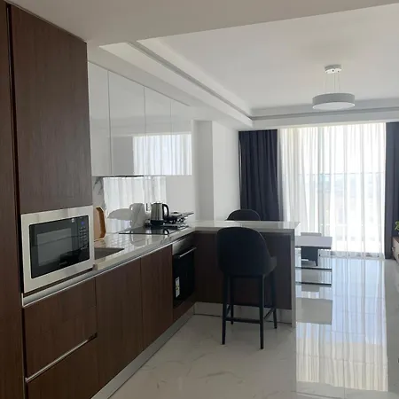 Grand Shapphire 4 Sea View Apartman Paralímni