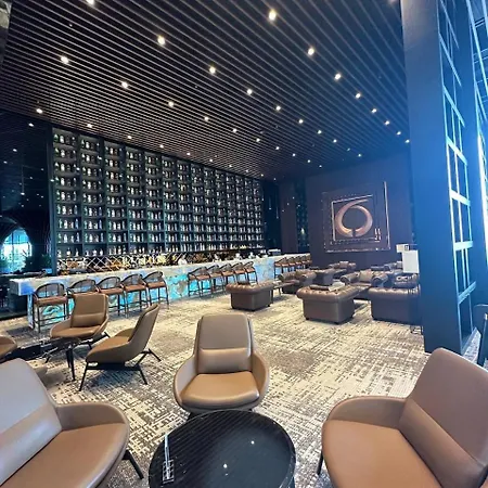 Grand Shapphire 4 Sea View Apartment Paralimni