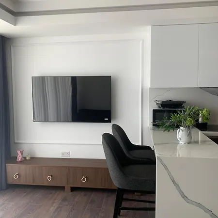 Grand Shapphire 4 Sea View Apartment