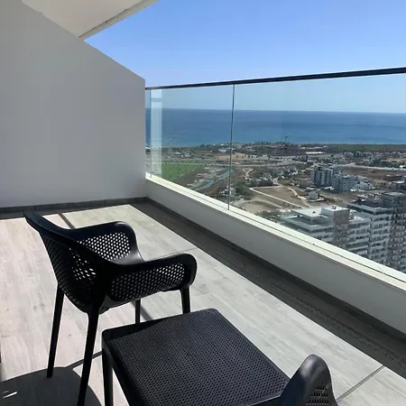 Grand Shapphire 4 Sea View Apartman Paralímni