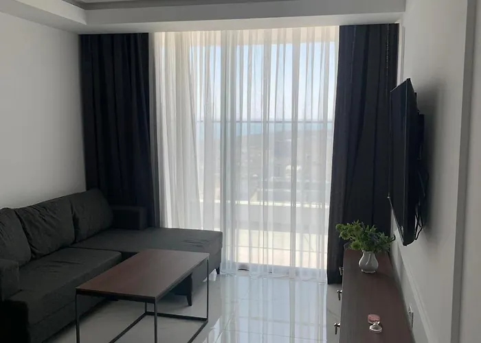 Grand Shapphire 4 Sea View 파라림니