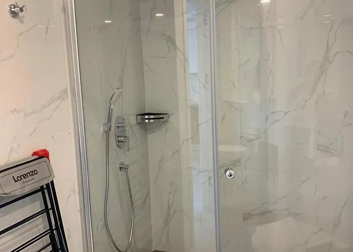 Grand Shapphire 4 Sea View 파라림니